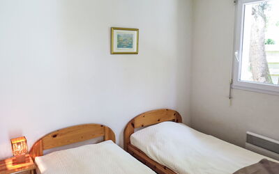 Accommodation:&nbsp;Green Parc 733.2