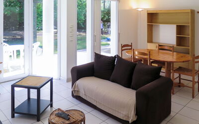 Accommodation:&nbsp;Green Parc V68I 733.1