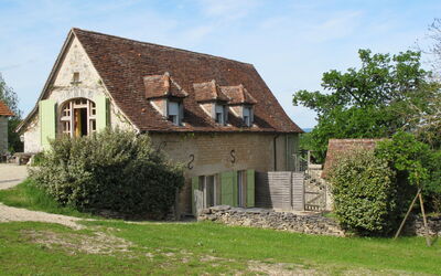 Accommodation:&nbsp;La Grange (Crn100) 651.1