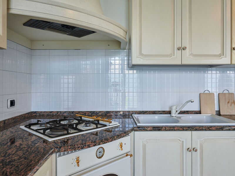 Accommodation:&nbsp;Roberta 736.2