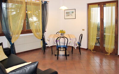 Accommodation:&nbsp;Rizzardi 606.2