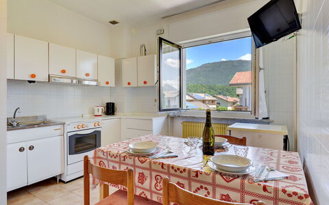 Lago di Caldonazzo 701: Property, Room, Furniture, Building, Kitchen, House, Real Estate, Interior Design, Table, Floor