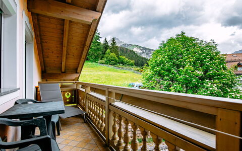 Campitello 647: Cloud, Daytime, Sky, Wood, Tree, Porch, Leisure, Floor, Fence, Hardwood