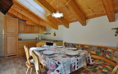 Accommodation:&nbsp;Cecilia 647.4