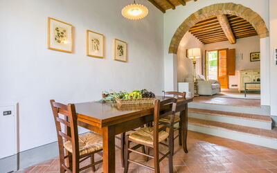 Accommodation:&nbsp;Francigena 651.3
