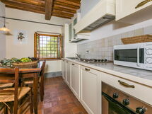 Accommodation:&nbsp;Francigena 651.2