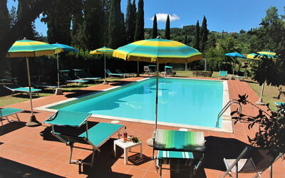 San Gimignano 694: Water, Table, Furniture, Property, Swimming Pool, Chair, Sky, Tree, Umbrella, Shade