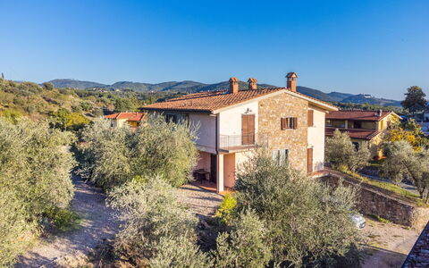 Gaiole in Chianti 649: Sky, Plant, Window, Building, Tree, House, Residential Area, Natural Landscape, Real Estate, Landscape