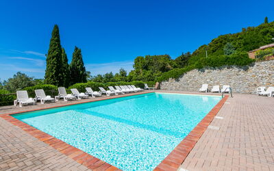 Riparbella 628: Blue, Swimming Pool, Eco Hotel, Resort, Resort Town, Tropics, Hotel