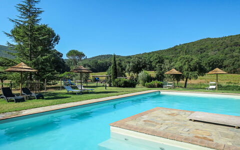 Roccastrada 622: Swimming Pool, Property, Water, Real Estate, Aqua, Azure, Turquoise, Resort, Composite Material, Rectangle