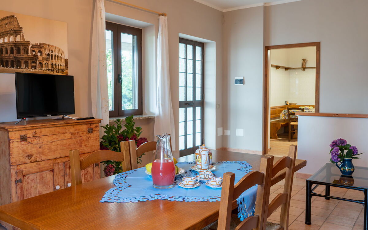 Accommodation:&nbsp;Rosa Bacara 618.2