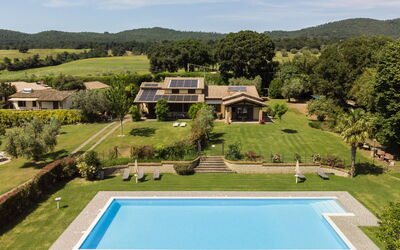 Accommodation:&nbsp;Rosalba Bacara 618.4