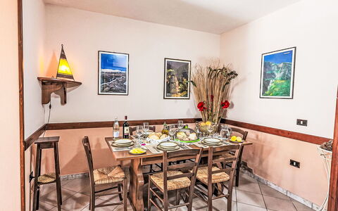 Casa Maja: Furniture, Interior Design, Wood, Flooring, Table, Floor, Dining Room, Ceiling, Kitchen & Dining Room Table, Apartment