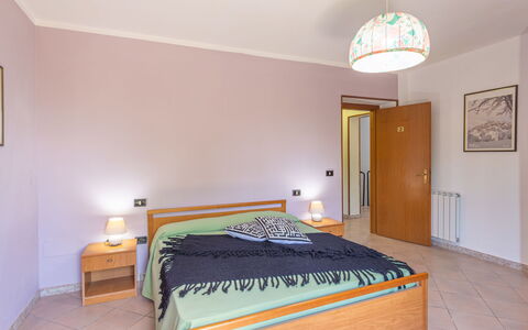 Casa Maja: Furniture, Property, Building, Comfort, Azure, Wood, Lighting, Interior Design, Bed Frame