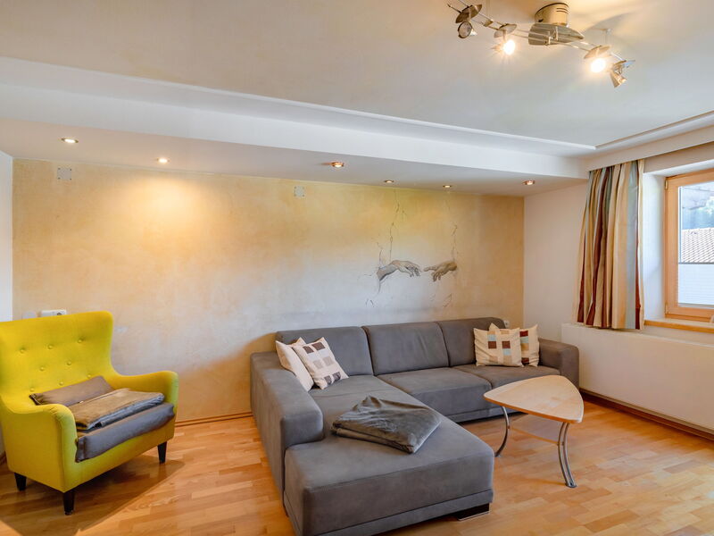 Accommodation:&nbsp;Weberbauer 606.2