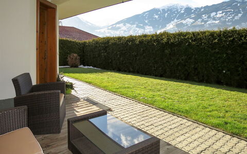 Marianne (Fgz163): Property, House, Building, Real Estate, Architecture, Room, Wall, Interior Design, Home, Roof