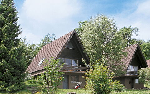 Illmensee 611: Property, House, Home, Roof, Cottage, Farmhouse, Real Estate, Building, Land Lot, Rural Area