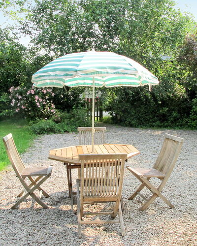 La Bedelle: Property, Furniture, Outdoor Table, Table, Umbrella, Outdoor Furniture, Botany, Real Estate, Shade, Chair