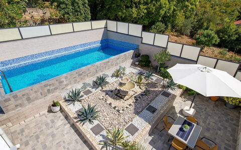 Accommodation:&nbsp;Brzic 723.4