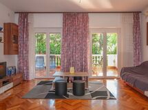 Accommodation:&nbsp;Mila 612.3