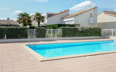 Accommodation:&nbsp;Les Jardins de L'Océan 300.10