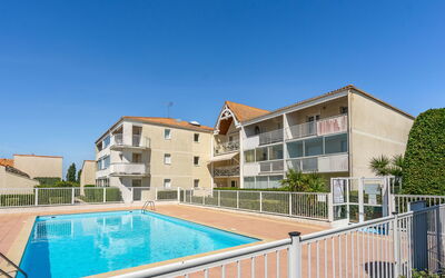 Accommodation:&nbsp;Les Jardins de L'Océan 300.42
