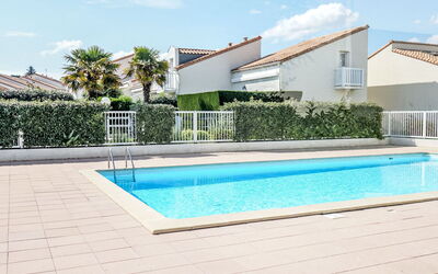Accommodation:&nbsp;Les Jardins de L'Océan 300.44