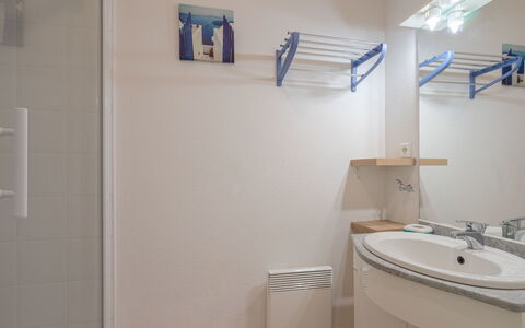 Les Jardins D'Agathe: Property, Sink, Bathroom Sink, Plumbing Fixture, Blue, Tap, Building, Bathroom, Wood
