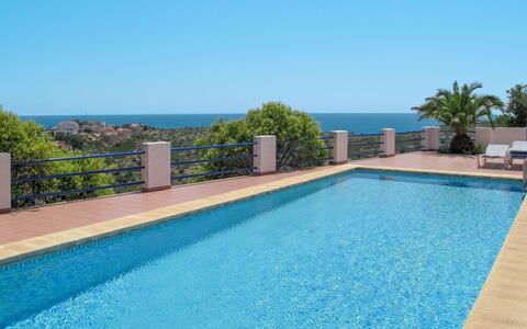 Peñiscola 619: Water, Plant, Sky, Property, Swimming Pool, Blue, Building, Azure, Rectangle, Shade