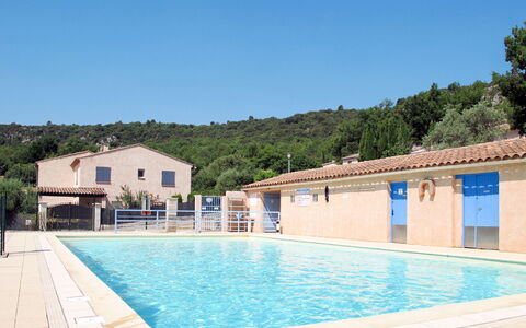 Villa Audrey: Water, Sky, Property, Swimming Pool, Building, Azure, Plant, Rectangle, Shade, Tree