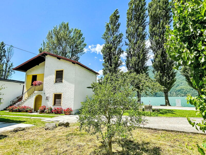 Casa del Pergulin (Lmz325)