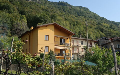 Gialla: Mountain Village, Property, Hill Station, House, Town, Human Settlement, Residential Area, Village, Building, Rural Area