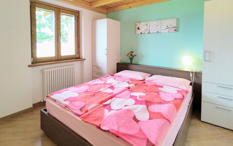 Il Nido D'Aquila (Grv635): Wood, Comfort, Interior Design, Window, Building, Floor, Flooring, Bed Frame, Hardwood