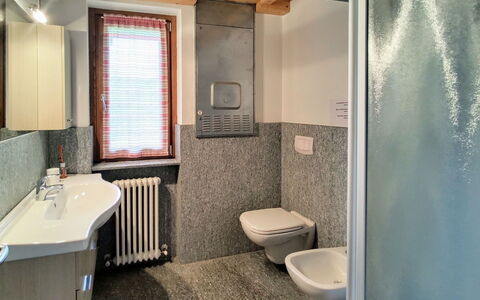 Il Nido D'Aquila (Grv635): Property, Plumbing Fixture, Window, Building, Bathroom, Sink, Window Blind, Purple, Lighting