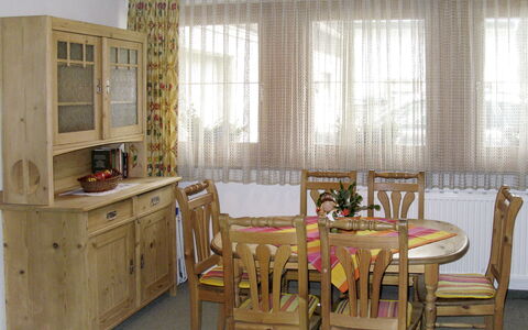 Eusch: Furniture, Room, Dining Room, Property, Interior Design, Table, Curtain, Building, Kitchen & Dining Room Table, Cabinetry