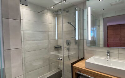 Accommodation:&nbsp;Neuner 832.3