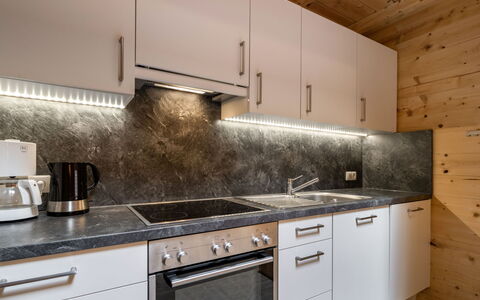 Talbach: Countertop, Cabinetry, Property, Tap, Kitchen Sink, Building, Furniture, Sink, Kitchen Stove, Kitchen