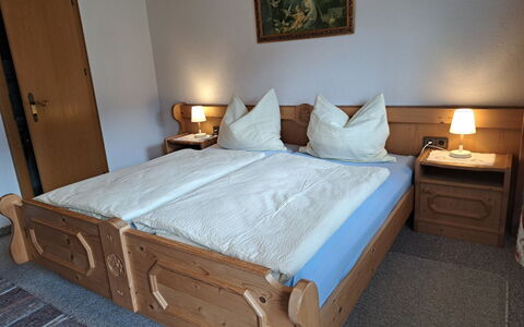 Schoberhof: Furniture, Property, Building, Comfort, Wood, Azure, Bed, Lighting, Bed Frame, Interior Design