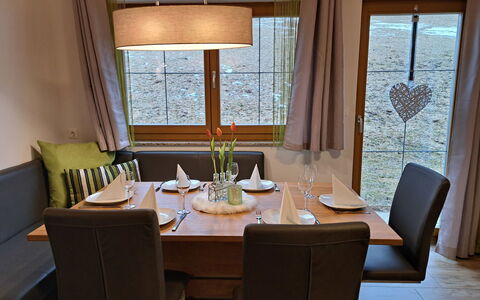 Lehen: Furniture, Table, Property, Chair, Window, Curtain, Building, Textile, Shade, Wood