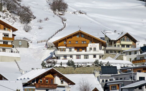 Kappl 807: Snow, Building, Property, Mountain, Window, World, House, Slope, Neighbourhood, Residential Area