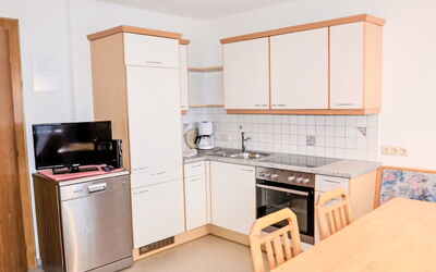Accommodation:&nbsp;Subretta 807.5