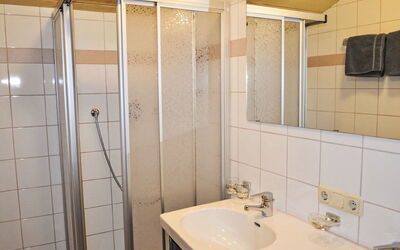 Accommodation:&nbsp;Subretta 807.5