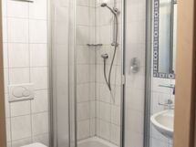 Accommodation:&nbsp;Al Vietta 822.1