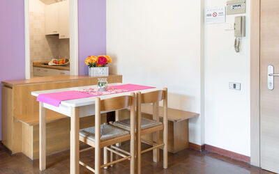 Accommodation:&nbsp;Comfort 651.2