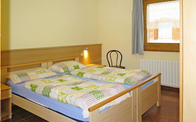 Accommodation:&nbsp;Trupion (Lii123) 694.2
