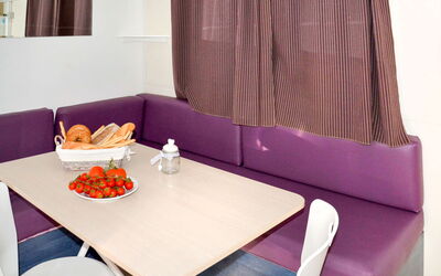 Accommodation:&nbsp;Happy Easy 620.1