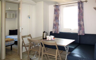Accommodation:&nbsp;Happy Premium 620.4