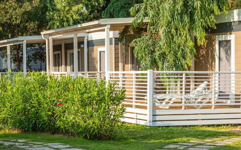 Accommodation:&nbsp;Centro Vacanze Isuledda 651.8