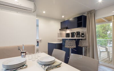 Accommodation:&nbsp;Centro Vacanze Isuledda 651.8