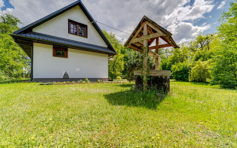 Zatylówka Dom Na Wyspie: Cottage, Home, Lawn, Farmhouse, Garden, Yard, Estate, Backyard, Landscaping, Garden Buildings